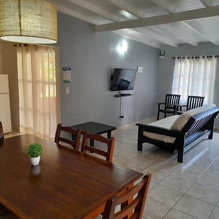 En Familia Villa Пуерто Игуасу Екстериор снимка